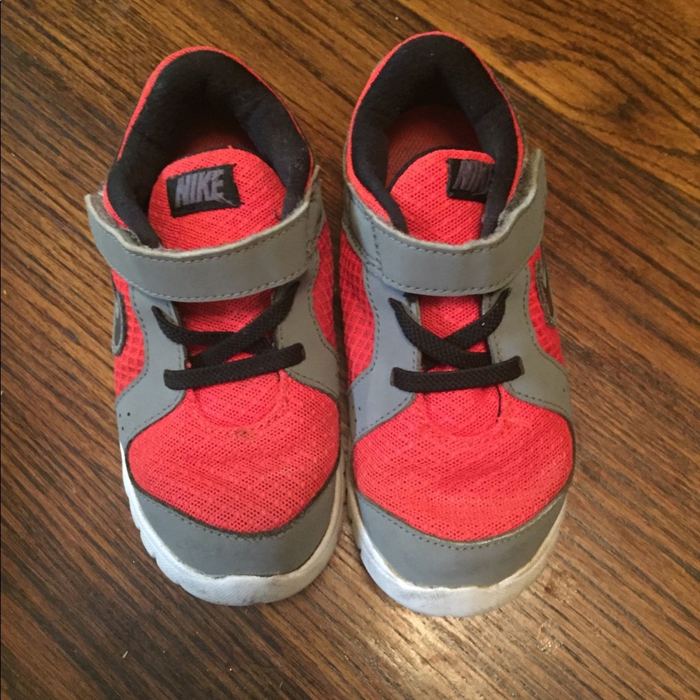 Nike 10c